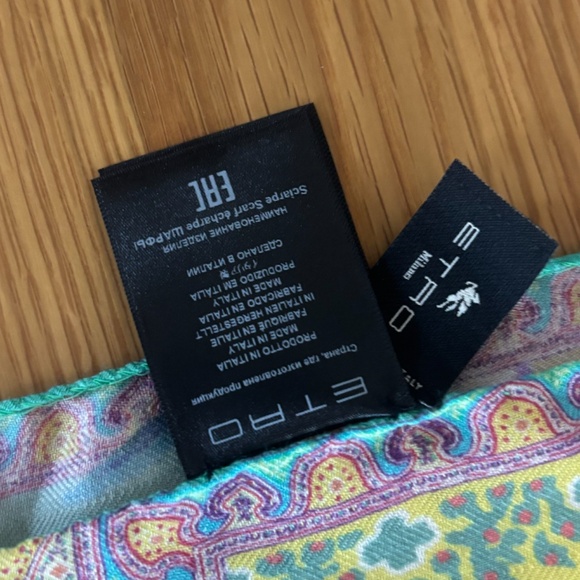Etro Multicolor Scarf - Picture 2 of 2